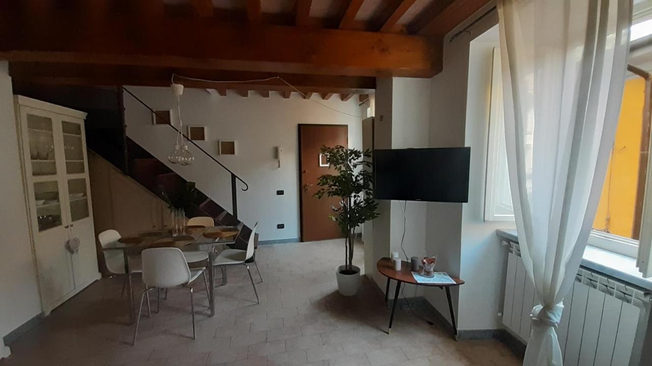 Appartamento il nido dell'arancio Carrara Esterno foto