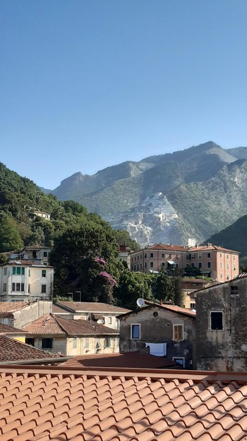 Appartamento il nido dell'arancio Carrara Esterno foto